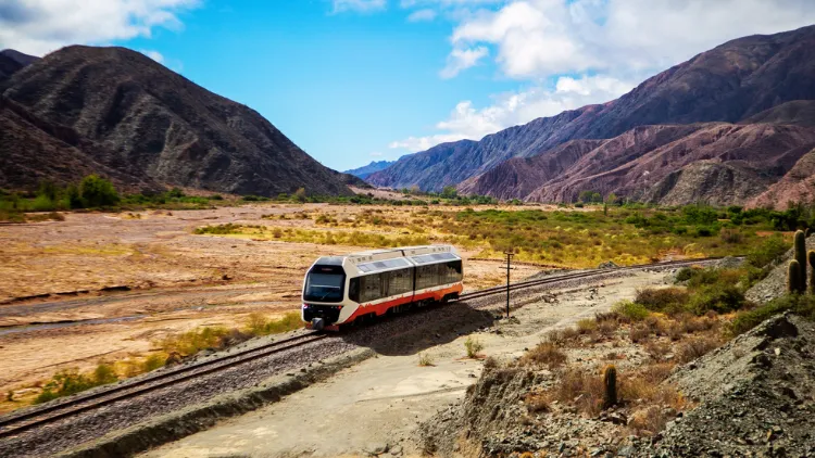 Objevte Quebrada de Humahuaca vlakem