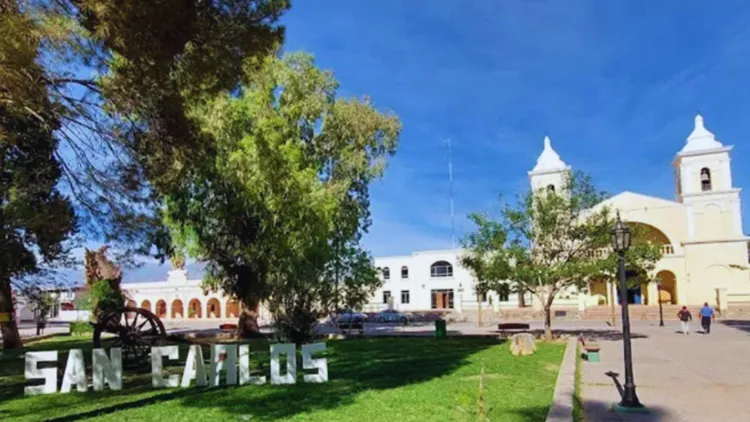 San Carlos - Klenot údolí Calchaquí San Carlos - Klenot údolí Calchaquí